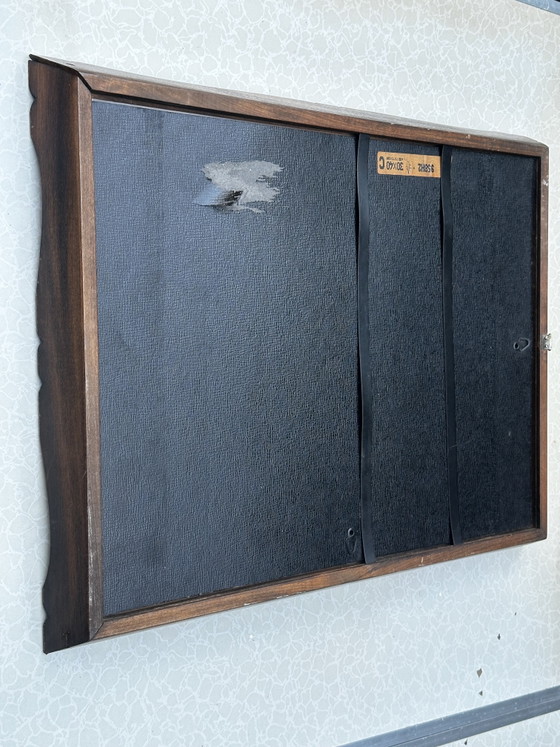 Cadre photo vintage Mid-Century en bois sculpté – 30 × 40 cm – Mid Century, Wood, Glass (photo 10 of 15)