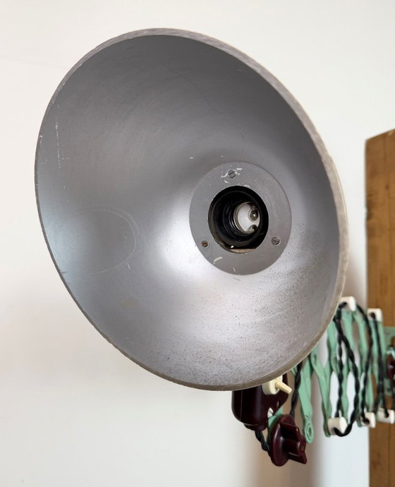 Image 1 of Lampada a forbice industriale di VEB Zweckleuchtenbau Dresden, Germania dell'Est, anni '50