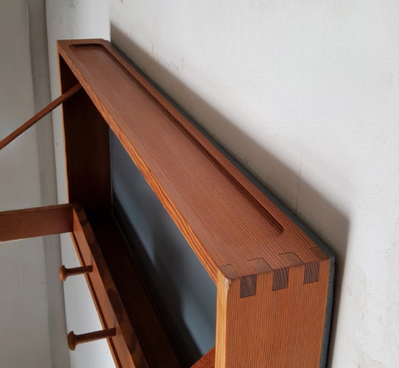 Image 1 of Appendiabiti scandinavo in teak massiccio – Adam Hoff & Poul Østergaard, Danimarca anni '60