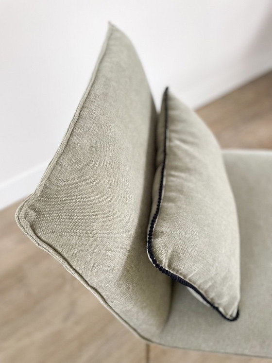 Image 1 of Sillón retapizado | chenilla verde | incluye cojín