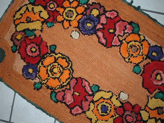 Image 1 of Vintage American Hooked Rug 2'x3' - 1930s Orange Floral