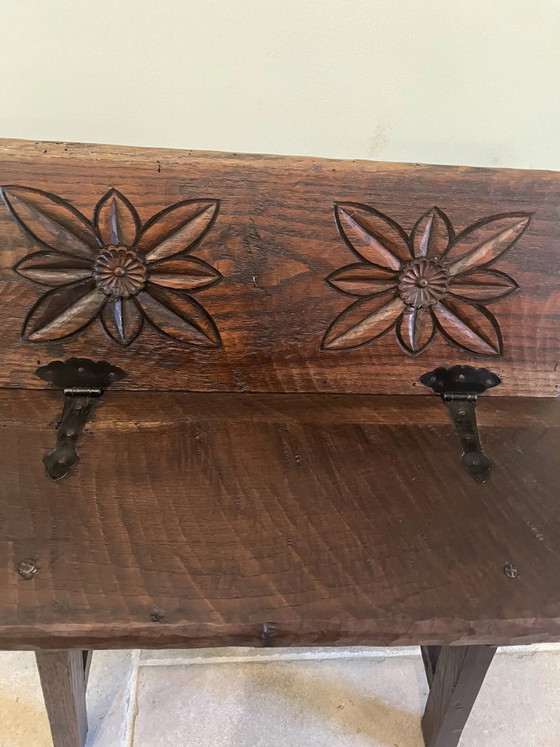 Piccola panca antica in legno con schienale pieghevole. – Panche, Wood, Rustic (photo 4 of 13)