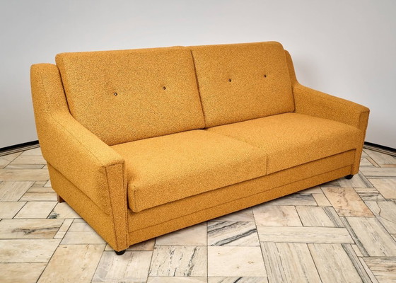 Image 1 of Vintage tweezitsbank, jaren 70, Tsjechoslowakije