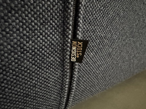 Design en stock Aikon comme nouveau 