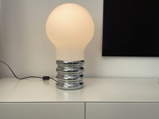 Glühbirne Tischlampe
