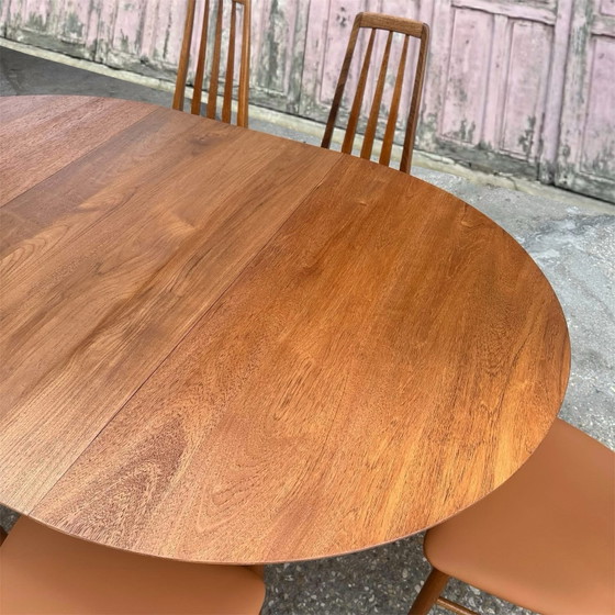 Tavolo in teak massiccio di Peter Hvidt per Soborg, 1956, Peter Hivdt, Tavoli da pranzo, Legno, Marrone (foto 4 di 9)