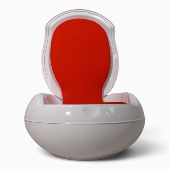 Peter Ghyczy Senftenberger, poltrona Egg Lounge/Garden Egg Chair per VEB Synthesewerk Schwarzheide, 1970 (photo 19 of 20)