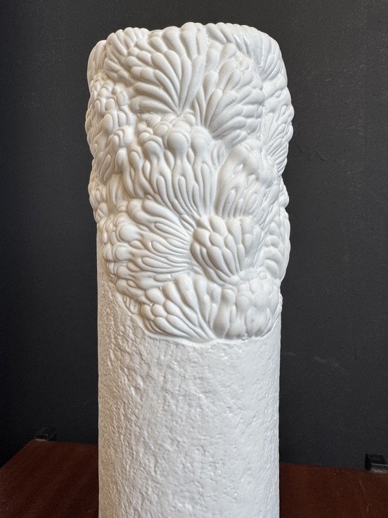 Image 1 of Vase rouleau porcelaine biscuit années 70