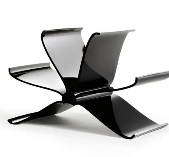 Image 1 of Kartell tijdschriftenrek, frontpage 