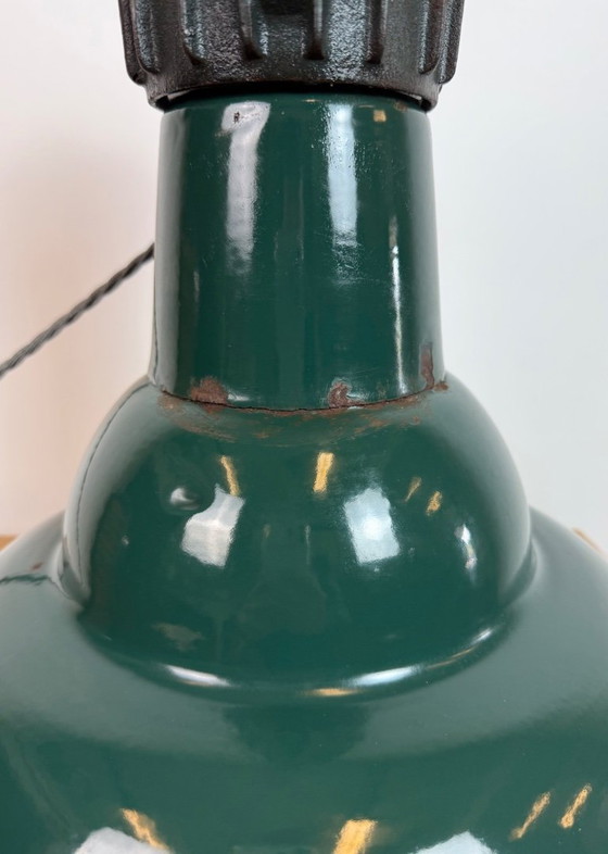 Image 1 of Lámpara colgante industrial francesa de esmalte de petróleo de Sammode, década de 1950.