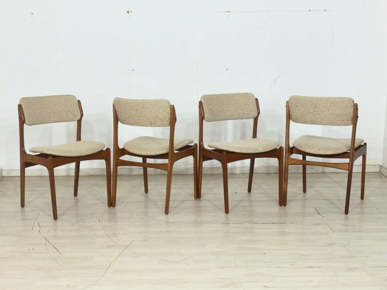 Set van 4 Deense designstoelen uit het midden van de 20e eeuw / Teakhouten eetkamerstoelen / Keukenstoelen (photo 3 of 14)
