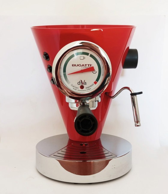 Image 1 of Máquina de café espresso Bugatti Diva roja diseñada por Andreas Seegatz