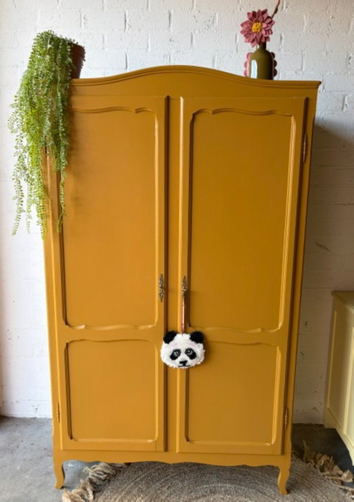 Vintage-Mädchenkleiderschrank, Garderobe neu gestaltet – kledingkasten, Wood (photo 2 of 19)