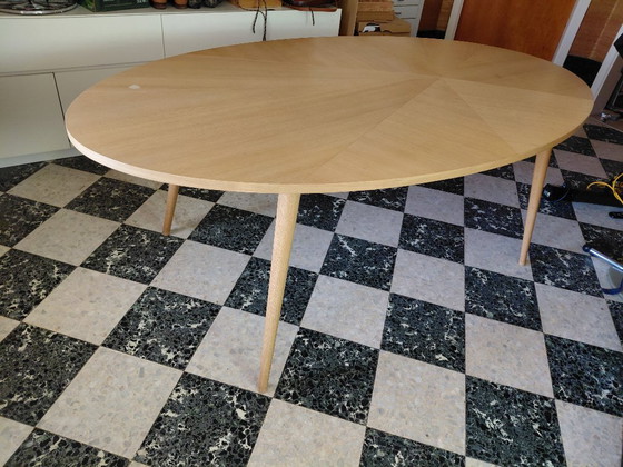 Image 1 of Ovalen tafel mooi geometrisch patroon