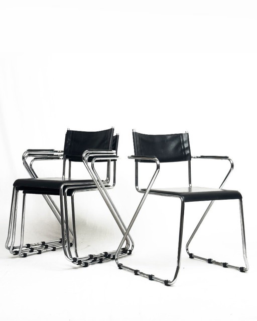 Sillones voladizos vintage, juego de 4, cuero negro y cromo, década de 1970.