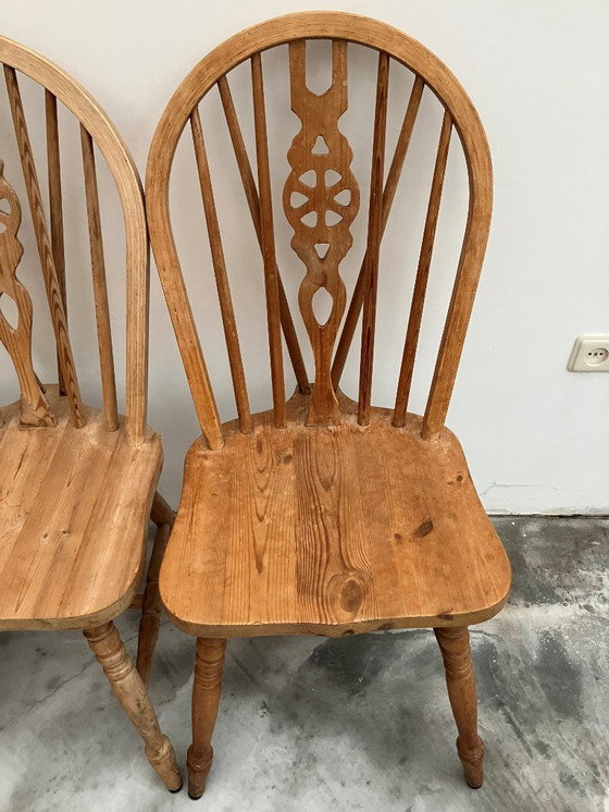 Image 1 of Ensemble de 4 chaises de salle à manger vintage Ercol à dossier à roulettes, années 1950