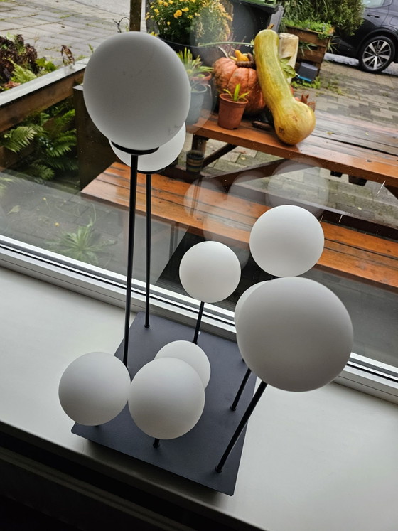 Plafoniera nera con vetro opalino, 9 luci – Plafoniere, Metallo (photo 6 of 8)