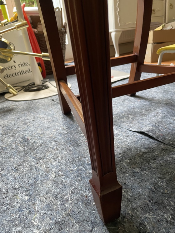 Image 1 of Ancien siège de secrétaire