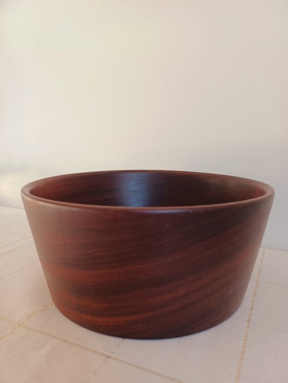 Image 1 of Vintage '70 massieve walnoot houten schaal. 