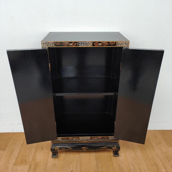 Vintage Chinese bruidskast servieskast buffetkast Chinoise – Buffetkasten, Wood (photo 4 of 18)