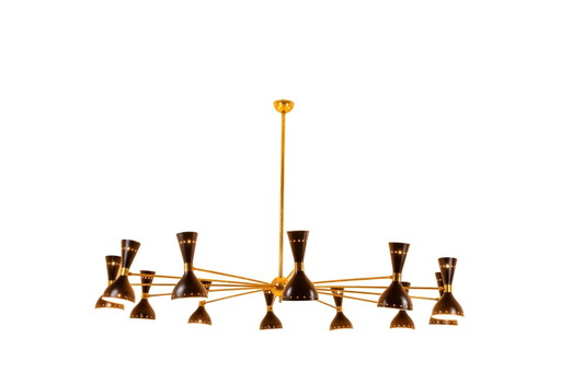 Diabolo kroonluchter met 12 lampen in zwart gelakt metaal. Hedendaags. – Metal, Brass (photo 2 of 11)