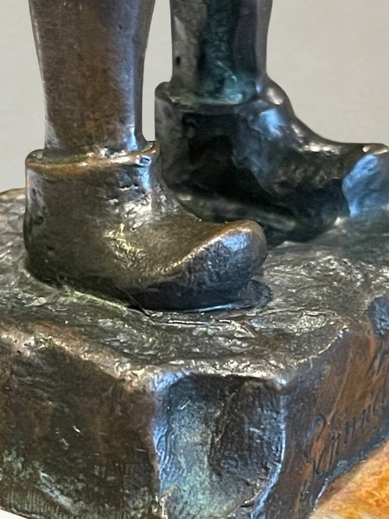 Image 1 of Bronzo antico firmato Schmidt-Felling – Giovane ragazzo – Scultura Belle Époque