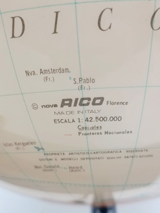 Image 1 of Globe lumineux par Nova Rico Florence 1969