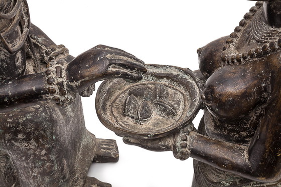 Image 1 of Bronze "L'Offrande De Cauris", Benin, 1950