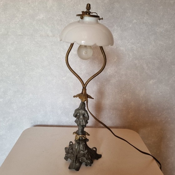 Image 1 of Lampe de bureau en régule 'Gentil Homme' Art Déco