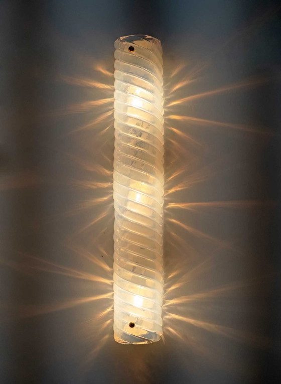 Image 1 of Huit appliques murales modernes en verre de Murano irisé, années 1980