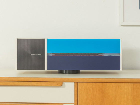 SPECTRA FUTURA M Radio, Raymond Loewy, Nordmende – Decoratieve objecten, Metal, Plastic (photo 6 of 18)