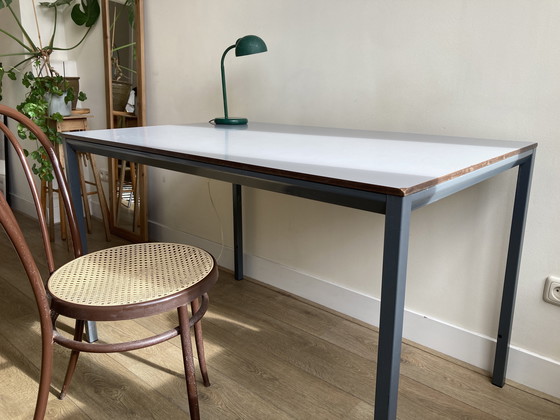 Image 1 of Ahrend Facet De Cirkel table 120 x 75