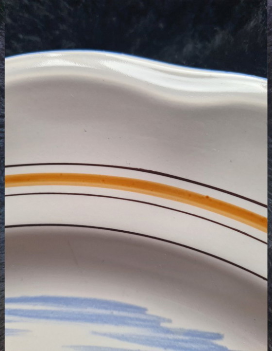 Image 1 of Handbemalte, polychrome Fayence-Hochbranddekoration, Servierschale von K & G Luneville