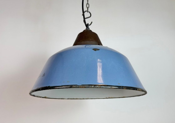 Image 1 of Industriële hanglamp van blauw emaille en gietijzer, jaren 60