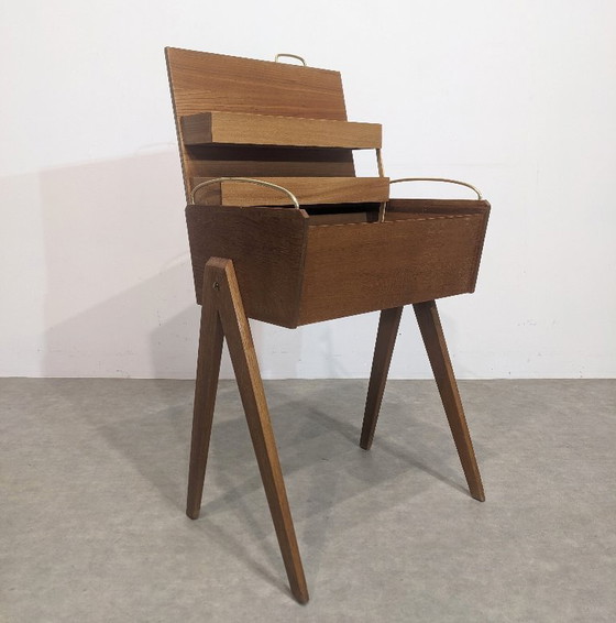 Image 1 of Table d'appoint scandinave en teck, années 1960.