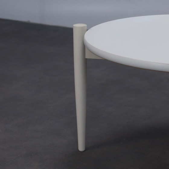 Image 1 of Ronde salontafel, jaren 70