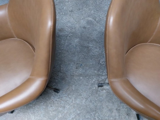 Mid-Century Swivel Chairs – Draaistoelen, Plastic (photo 22 of 39)