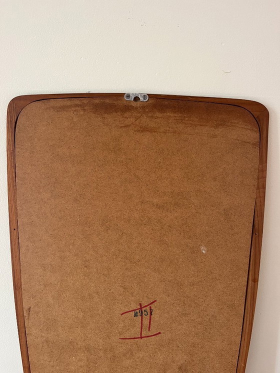 Image 1 of Vintage Deense teakhouten spiegel met mooie organische randen - spiegel uit het midden van de vorige eeuw