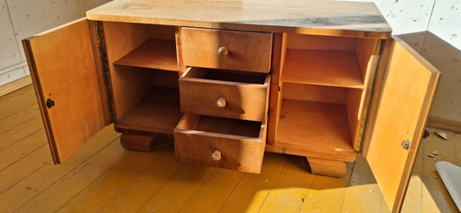 sideboarf