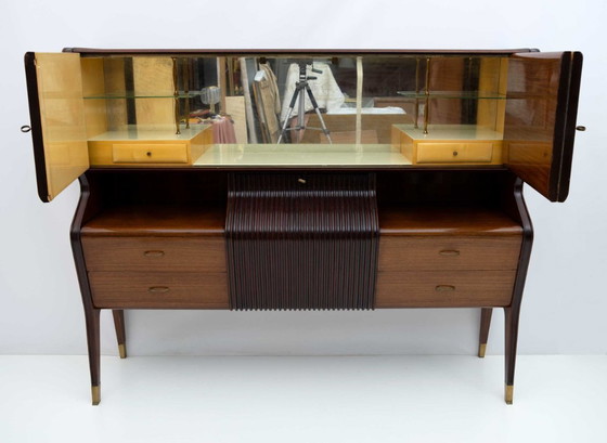 Image 1 of Buffet italien moderne du milieu du siècle avec meuble bar Osvaldo Borsani, années 1950