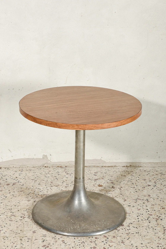 Tavolino da caffè rotondo italiano anni '60 – Tavolini da caffè, Metallo, Mid Century Modern (photo 3 of 6)