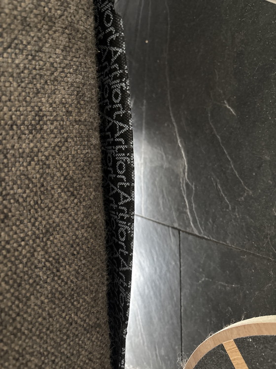 Image 1 of Artifort 3 boutons, ploegwol bruine