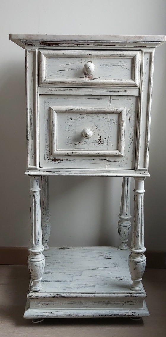 Image 1 of Table de chevet ancienne avec plateau en marbre