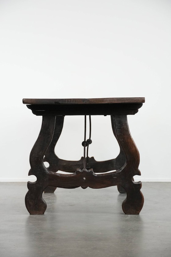 Image 1 of Mesa auxiliar/mesa de comedor española antigua de principios del siglo XVIII