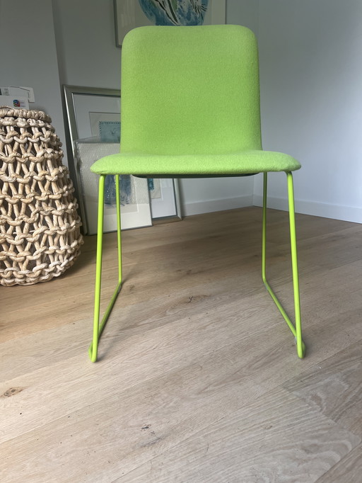 Lensvelt THIS 141 chaise acier chromé/laine empilable (52x51x81x45) by Richard Hutten