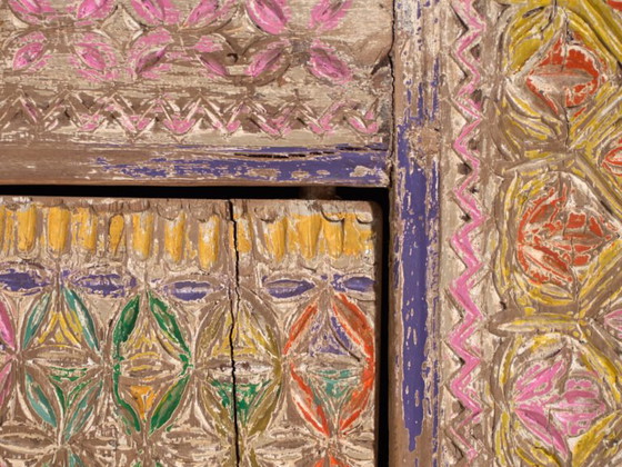 Antiker geschnitzter polychromer Unterschrank aus Kiefer – Xinjiang, ca. 1900 – Buffetschränke, Iron (photo 37 of 40)