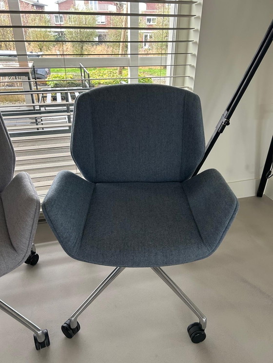 Image 1 of Fauteuils pivotants Boss Kruze