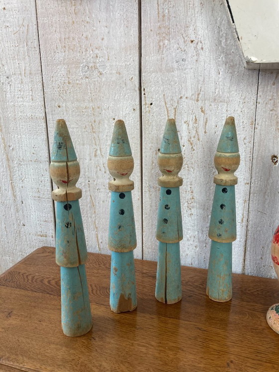 Image 1 of Serie von 10 alten Kegeln