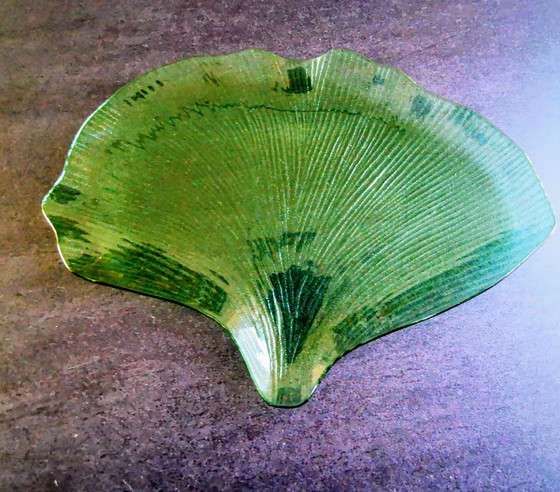 Image 1 of Decoration and/or serving dish, Ginkgo leaf