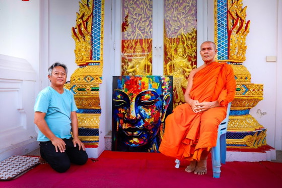 Image 1 of Unique hand-painted Buddha painting "Colorful Calm" – Seksak Jaichumchen – 80 × 100 cm